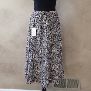 A New Day Skirt Size Small
